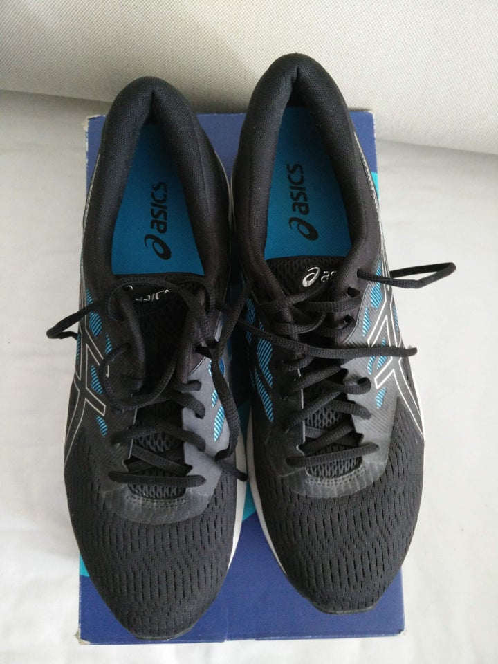 Sportssko, Asics Gel-Flux 5, str.