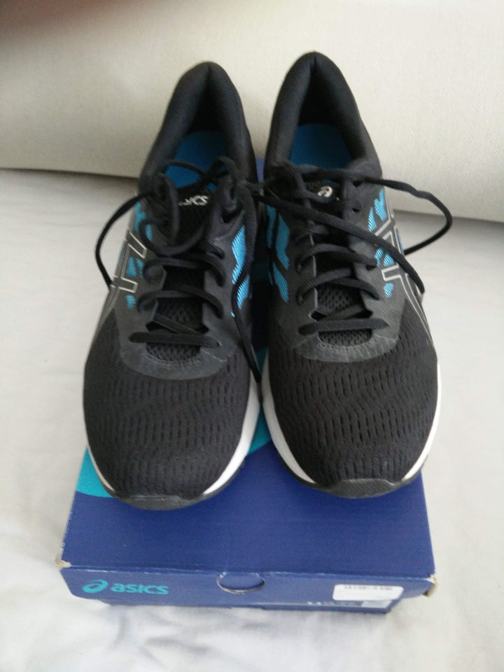 Sportssko, Asics Gel-Flux 5, str.