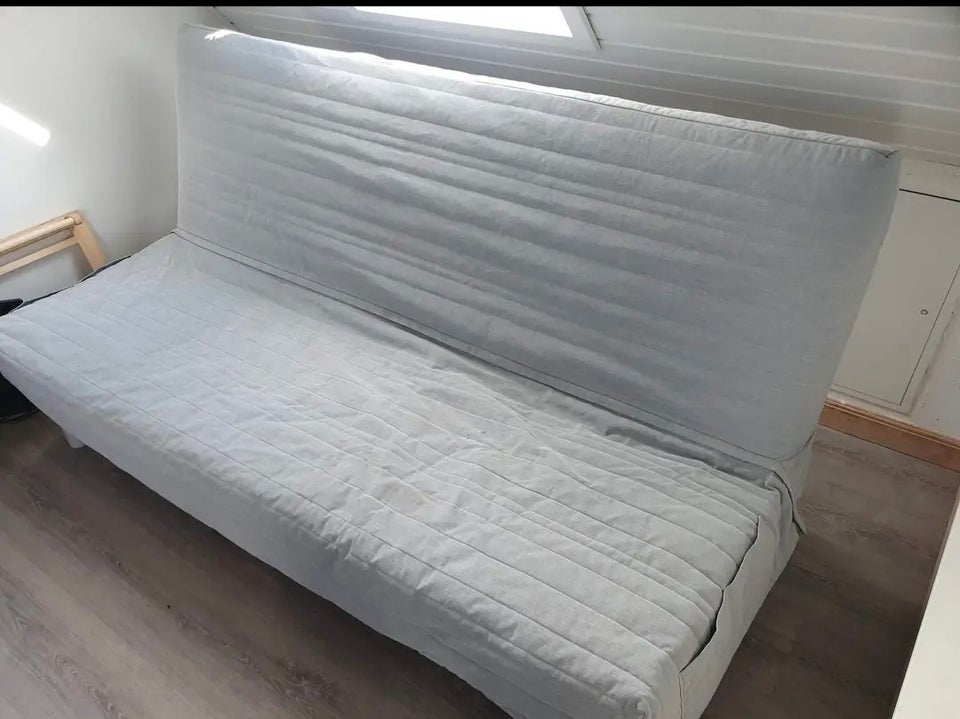 Sovesofa, Ikea