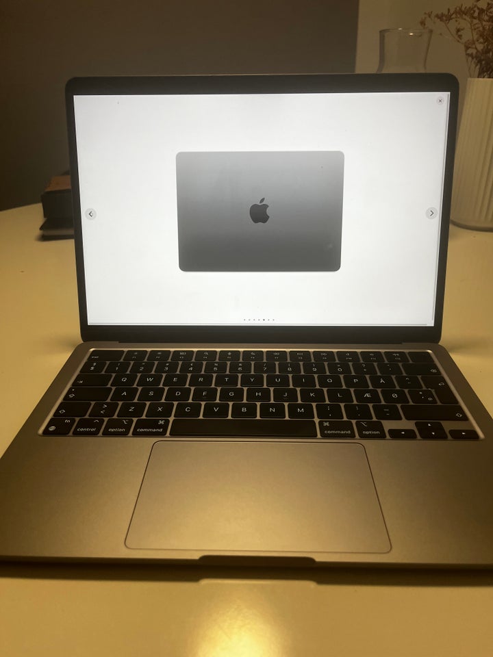 MacBook Air 2022 M2 SG M2 GHz