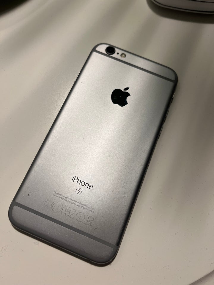 iPhone 6S, 128 GB, grå