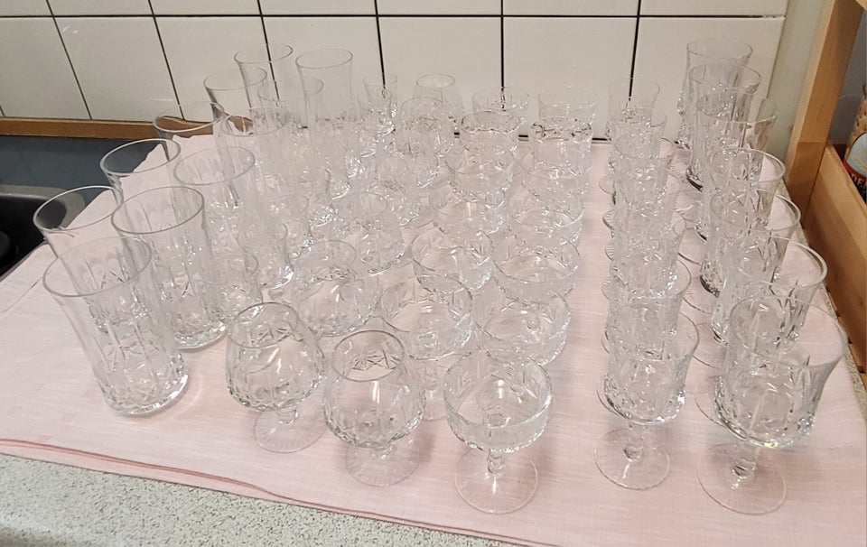 Glas, Lyngby glas service