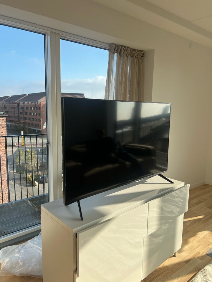 Samsung, 50"