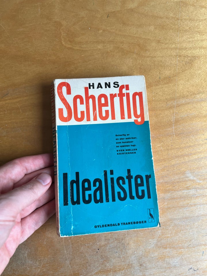 Idealister, Hans Scherfig, genre: