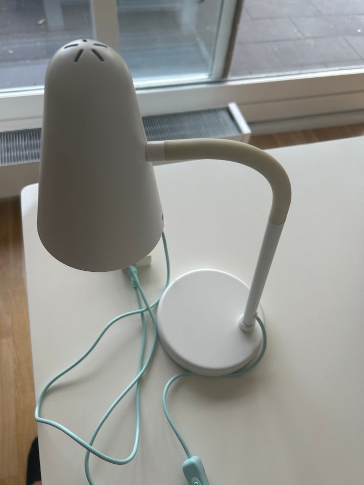 Skrivebordslampe Ikea