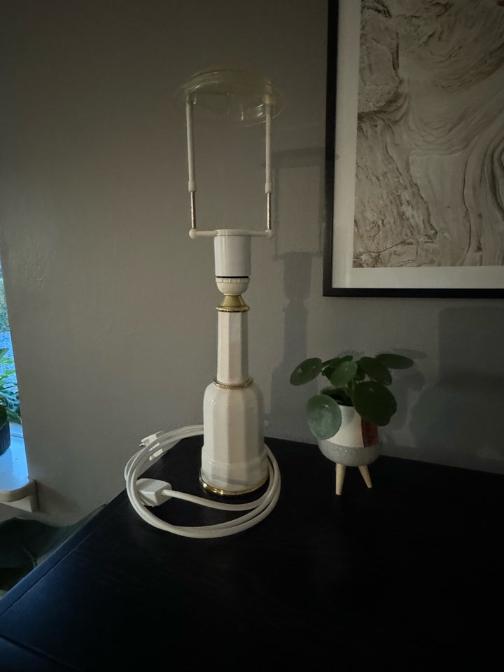 Lampe Heiberg nyrestaureret