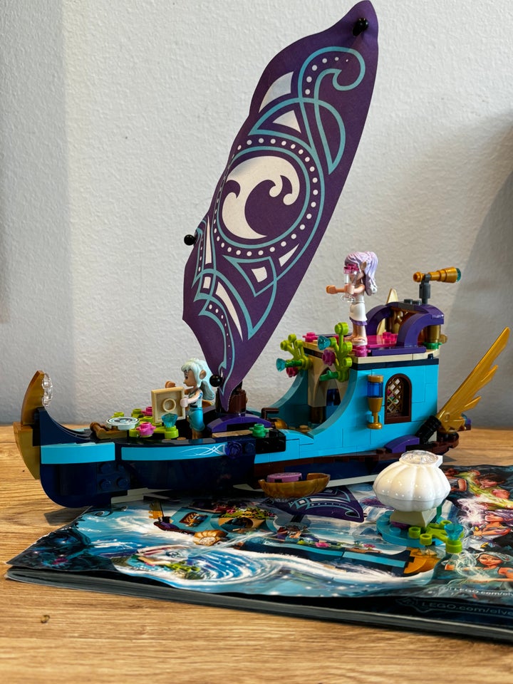 Lego Elves