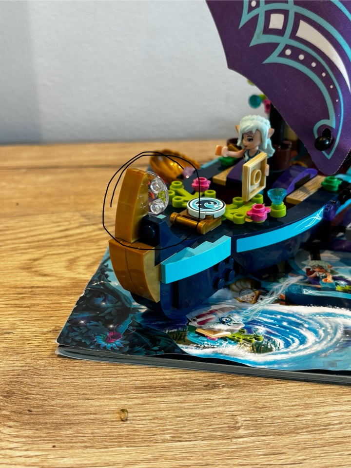 Lego Elves