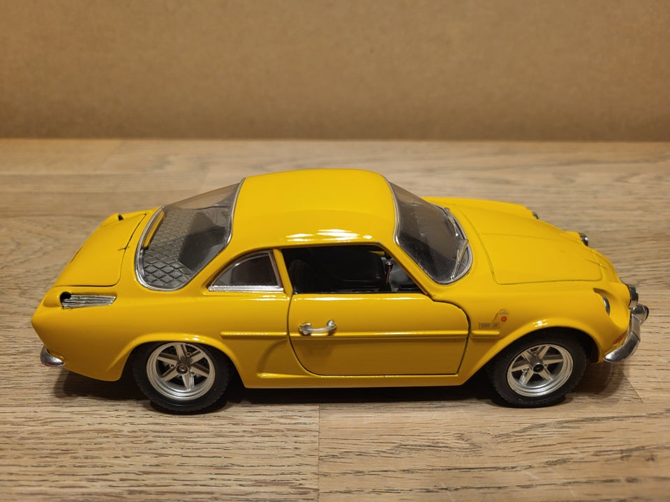 Modellastbil, Renault Alpine A110