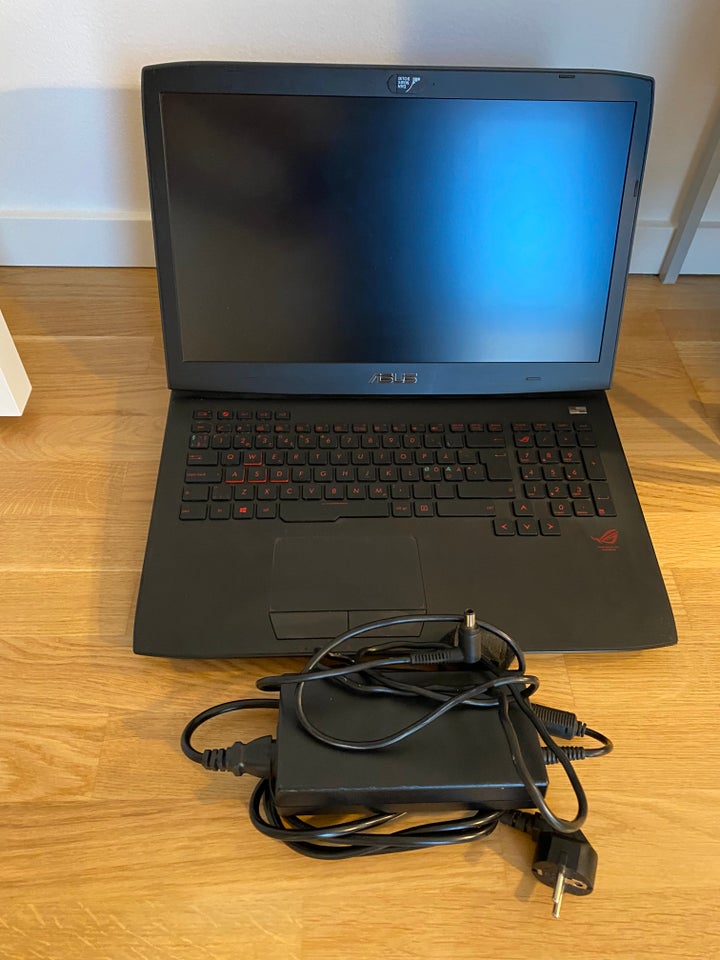 Asus G751J 25 GHz 32 GB ram