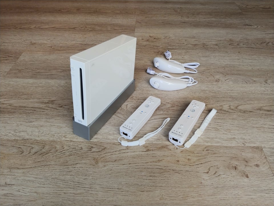 Nintendo Wii Med 4 Spil