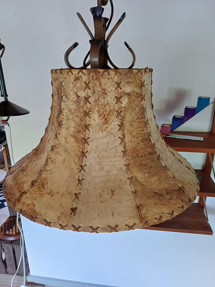 Pendel Unika rå skind lampe ø55