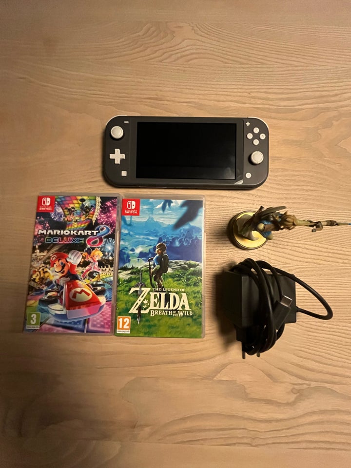 Nintendo Switch, Lite, God