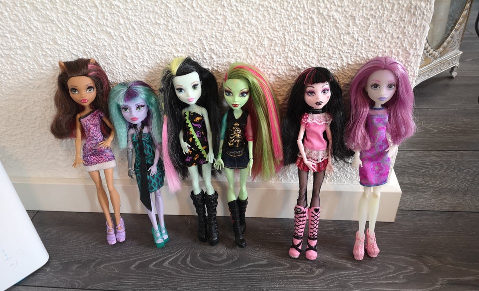 Andet, Monster high 6 stk samlet