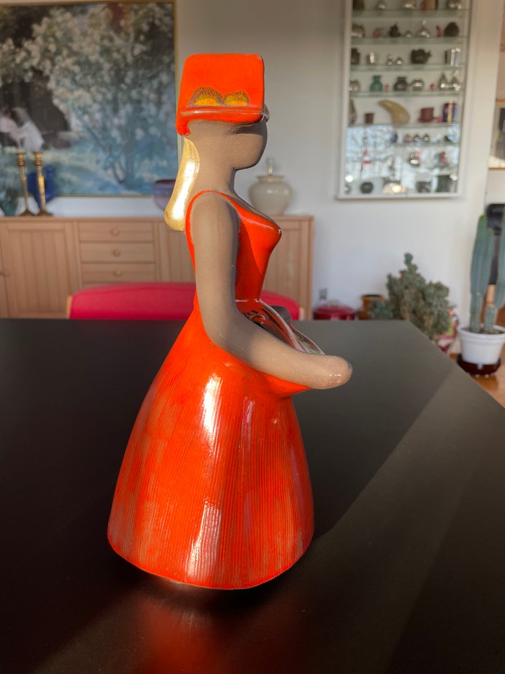 Blomsterpigevase / kvindefigur /