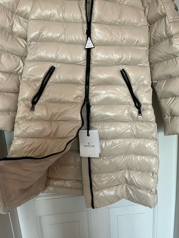 Dynejakke, str. 42, Moncler