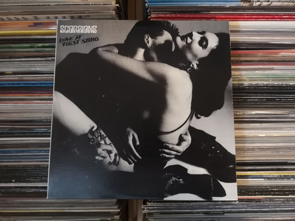 LP, Scorpions , Love at first sting