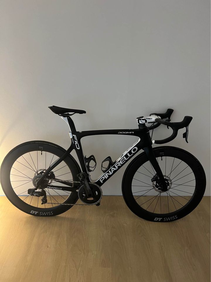 Herreracer, Pinarello Dogma F10,