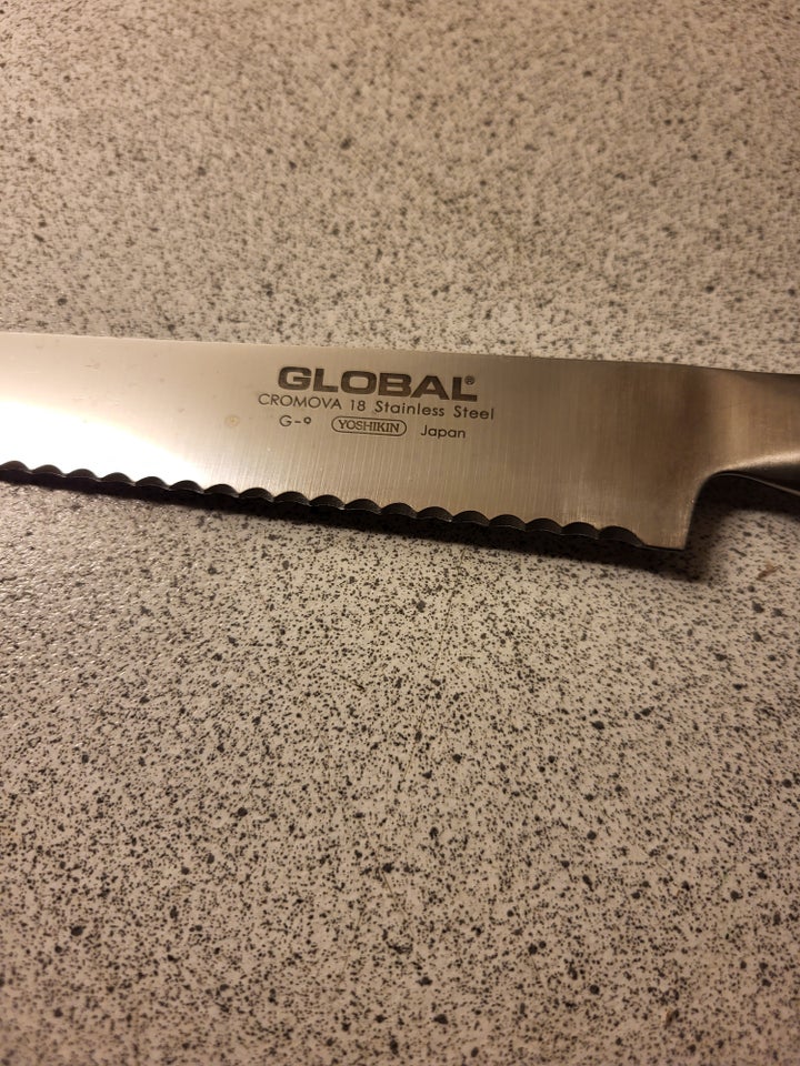 Brød kniv, Global