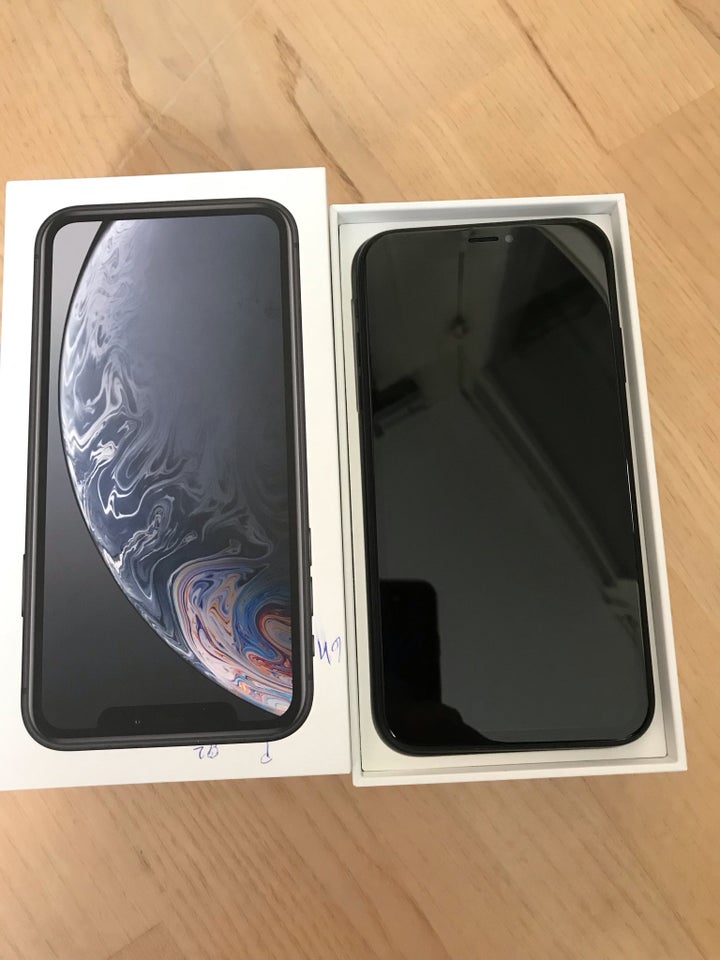 iPhone XR, 64 GB, sort