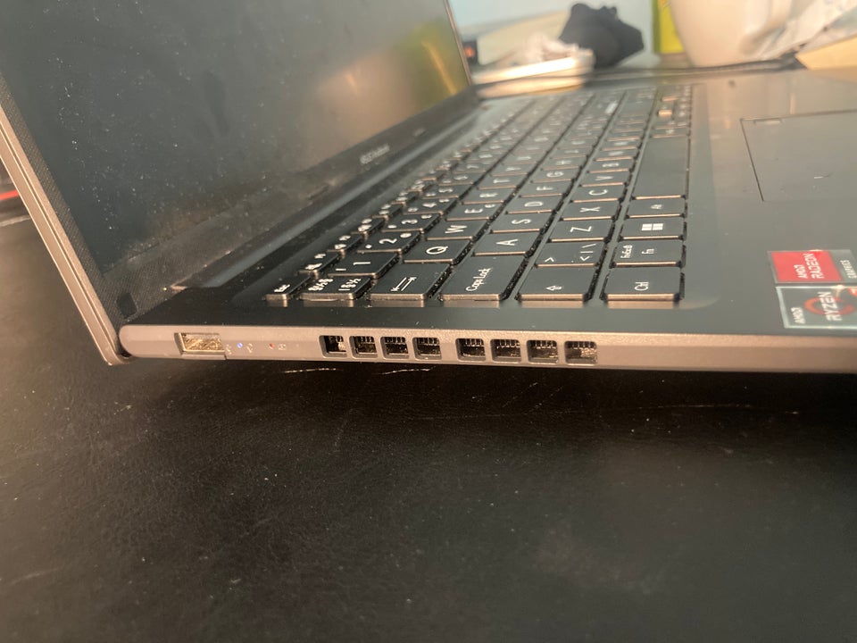 Asus Vivobook D1605 45 GHz 16 GB