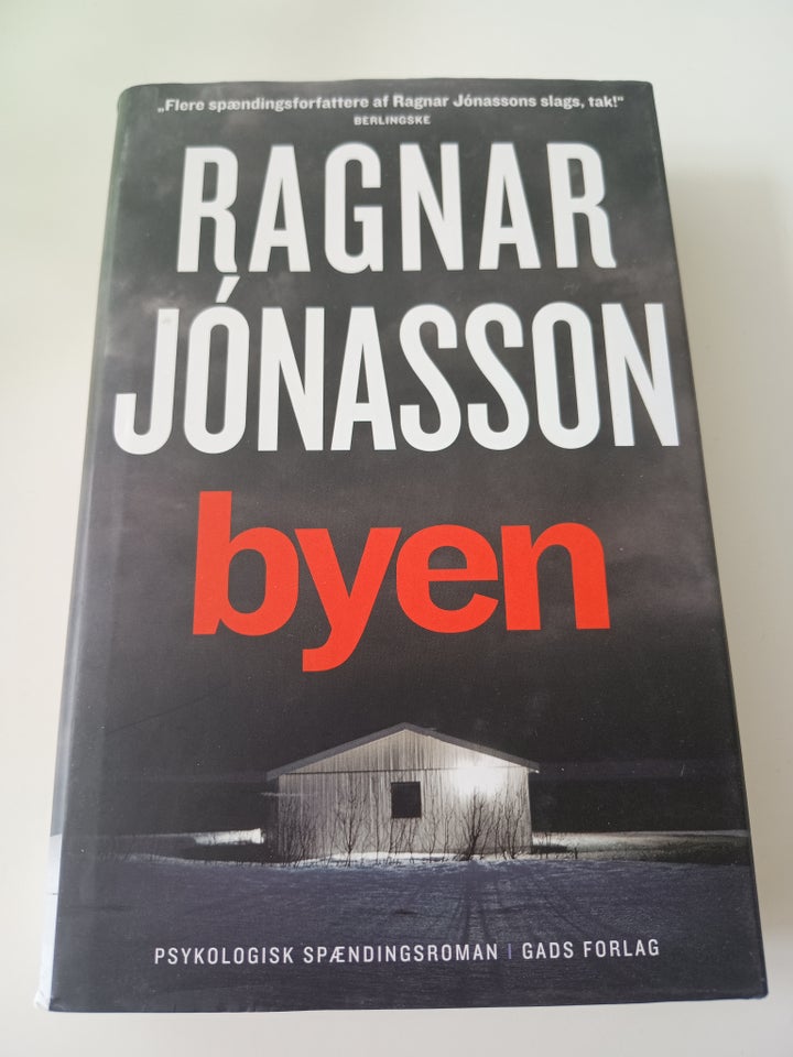 Byen Ragnar Jónasson genre: