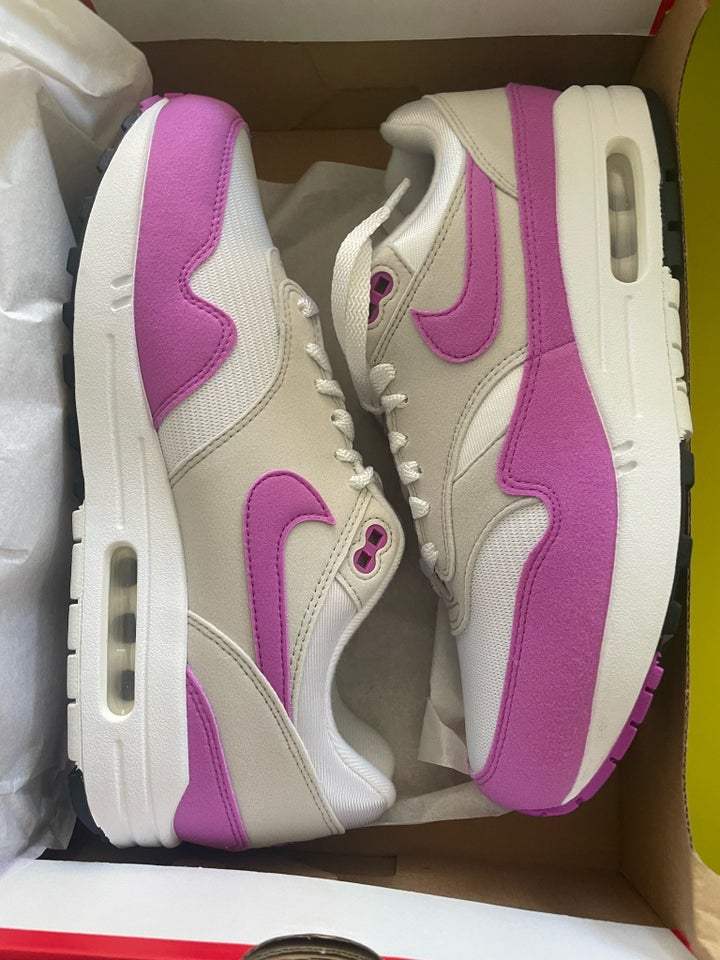 Sneakers, Nike Air Max 1, str. 42,5