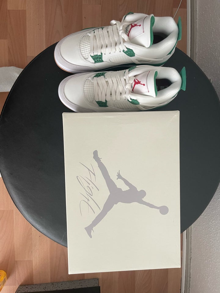 Sneakers, Air Jordan, str. 42