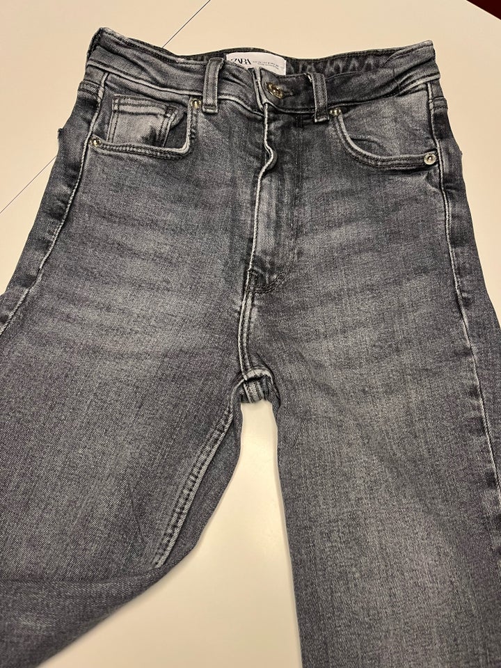 Jeans, Zara, str. 26