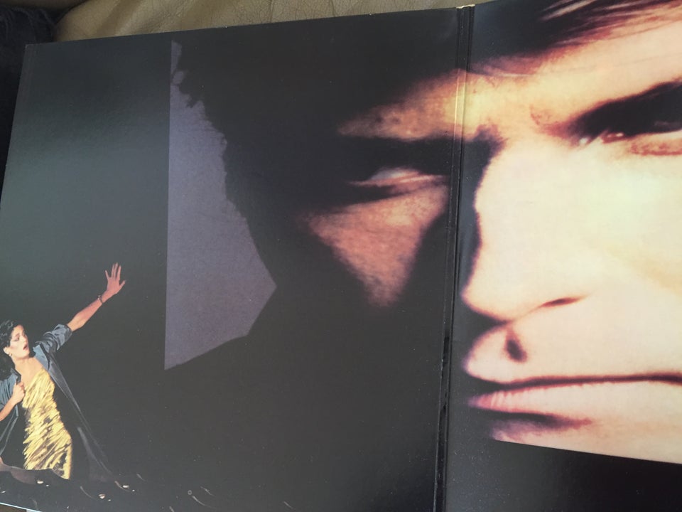 LP, Bryan Ferry, The bride stripped