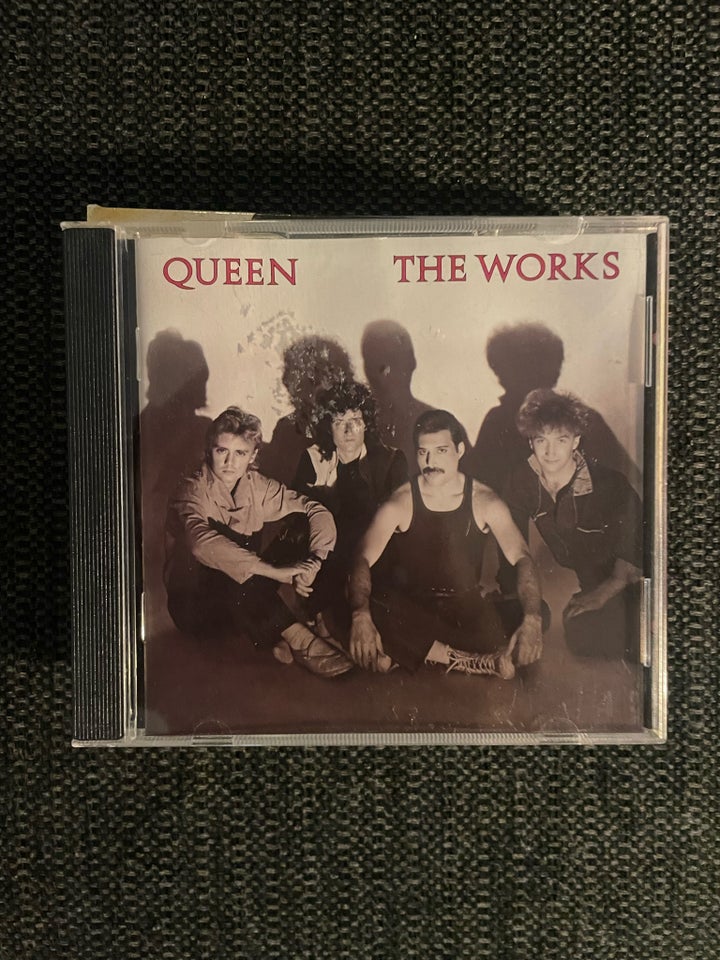 Queen mm: the Game mm rock