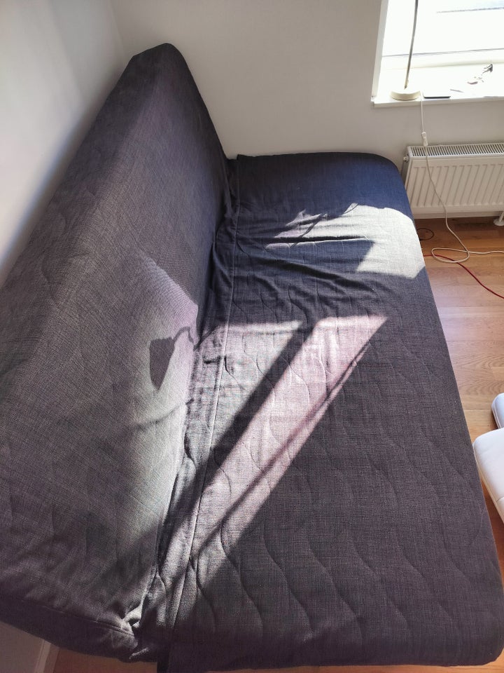 Futon, IKEA, b: 200 l: 140 h: 31