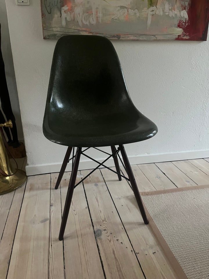 Spisebordsstol Glasfiber Eames