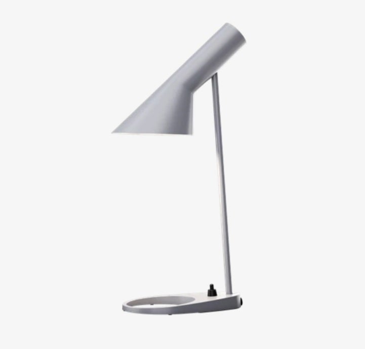 Arne Jacobsen NY AJ bordlampe