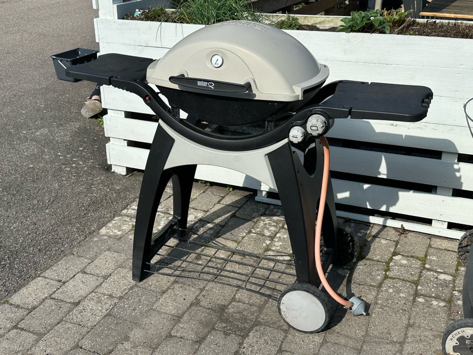 Gasgrill, Weber Q300