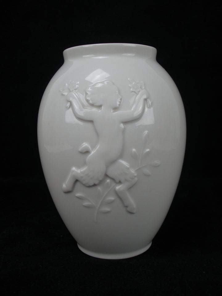 Art Deco Blanc De Chine Vase 4119