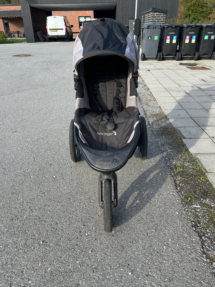 Babyjogger, Baby Jogger Summit X3