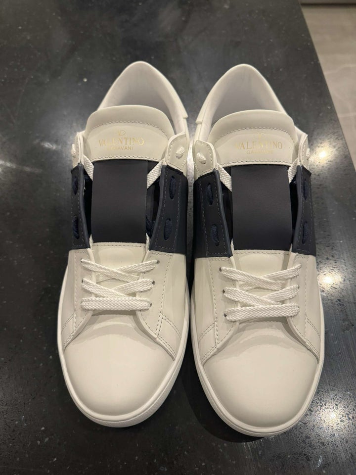 Sneakers, Valentino , str. 46