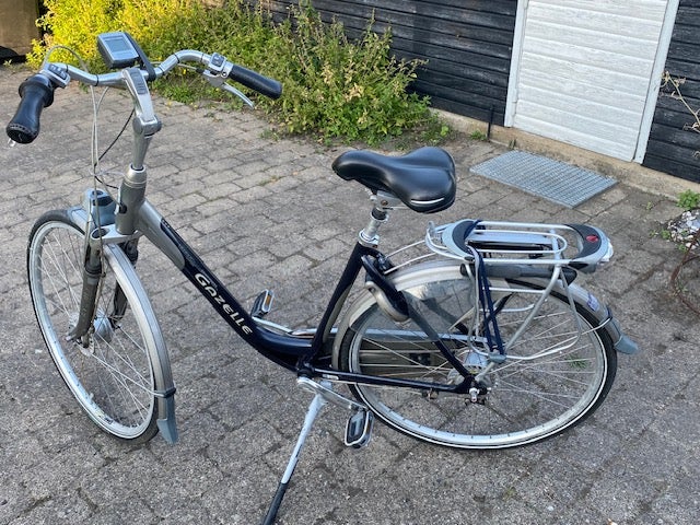 Retrocykel, gazelle golden auto