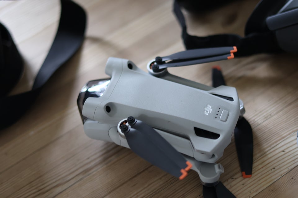 Fjernstyret drone DJI Mini