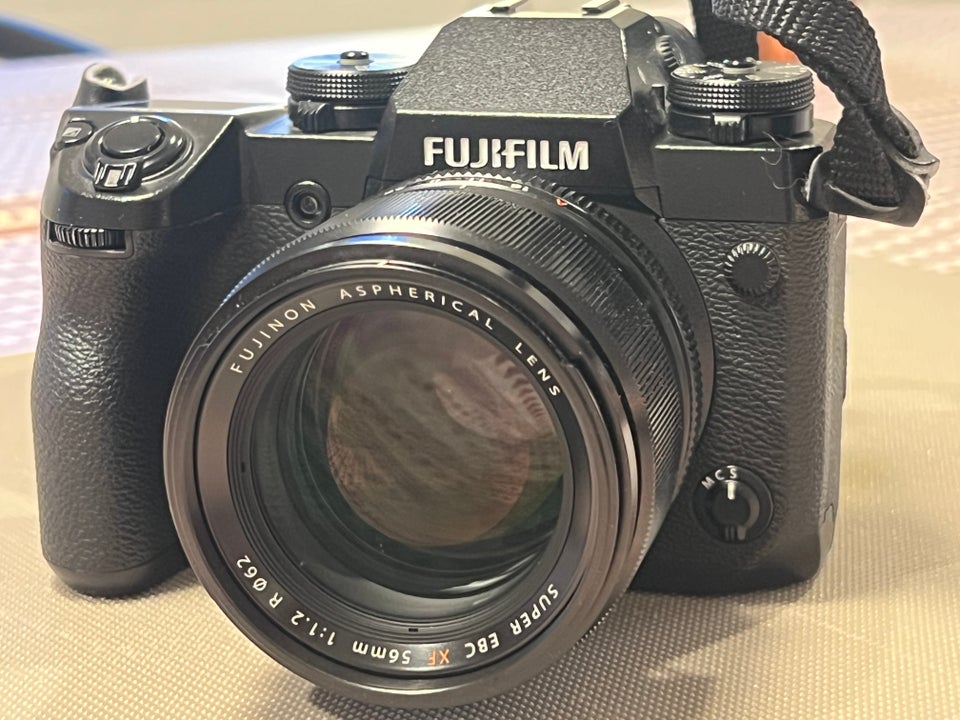 Fujifilm X-H1  Fujinon XF...