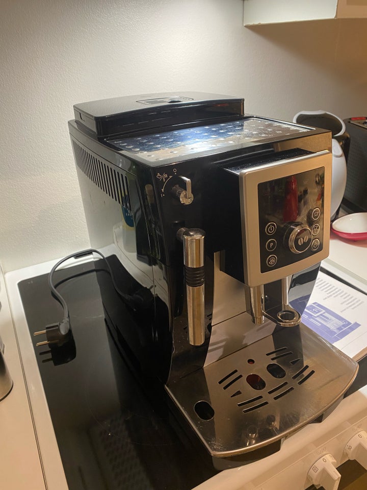 Espressomaskine, DeLonghi