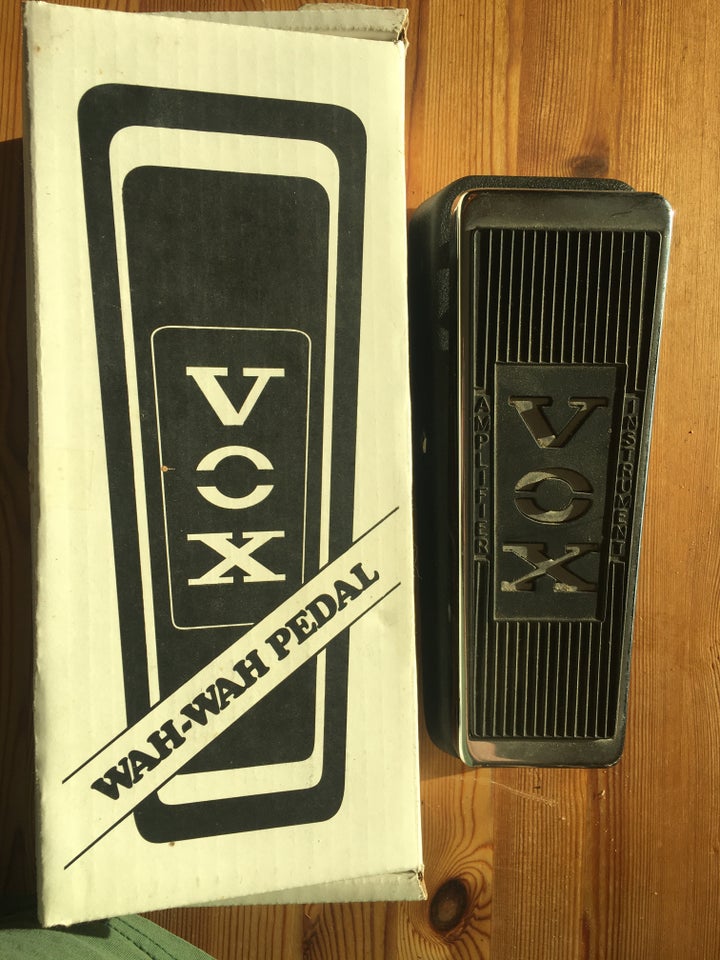 Wah-Wah , Vox V847