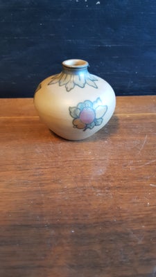 Stentøj Vase