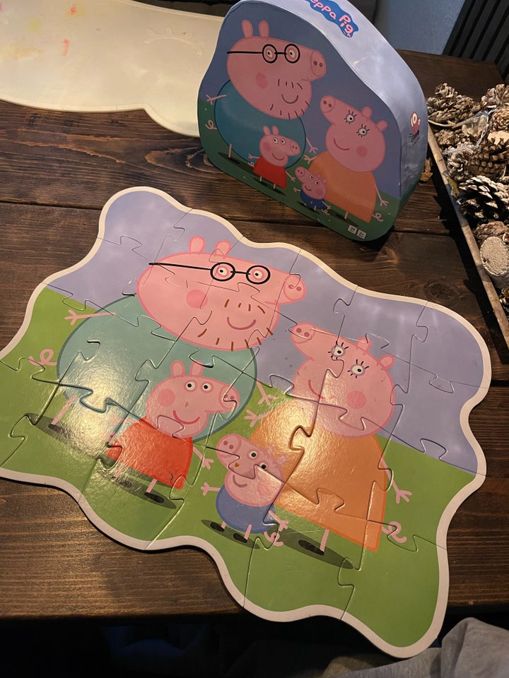 Gurli gris/ peppa pig, puslespil