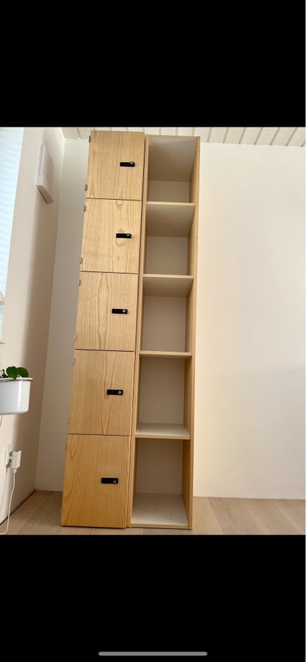 Garderobe skabe el andet