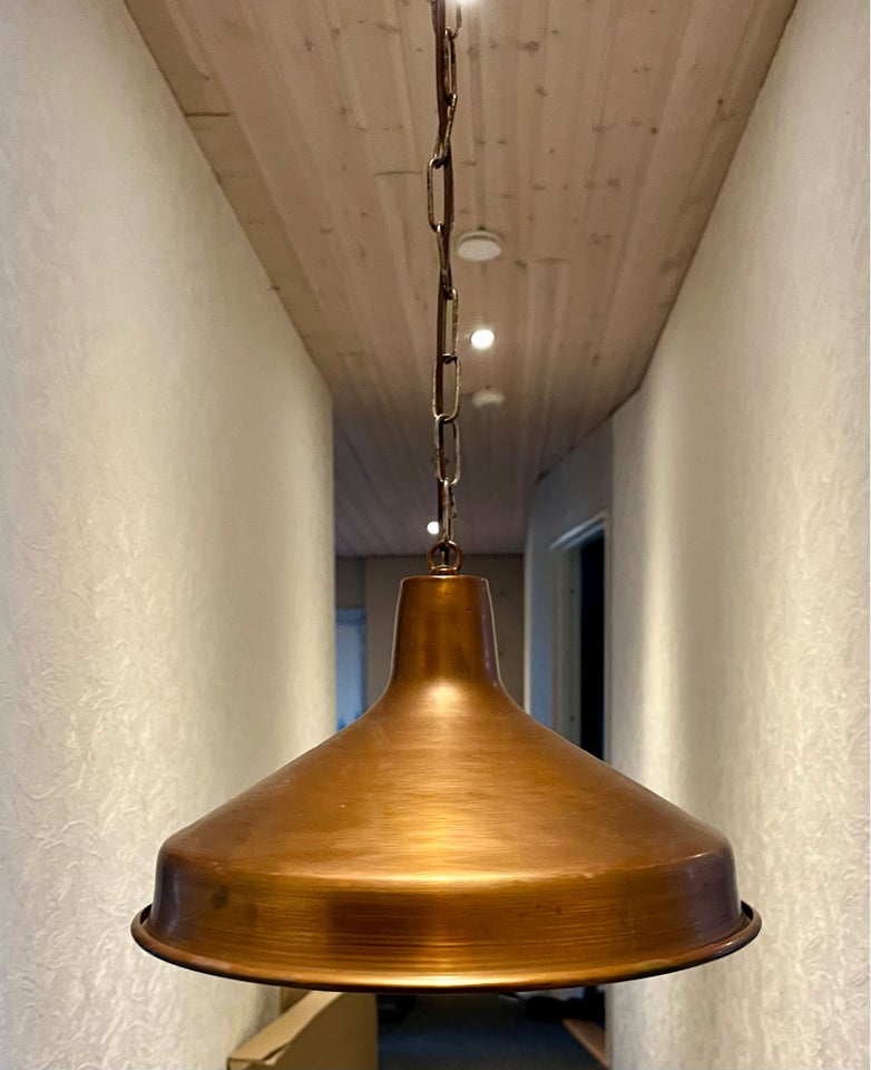 Anden loftslampe, Danish design