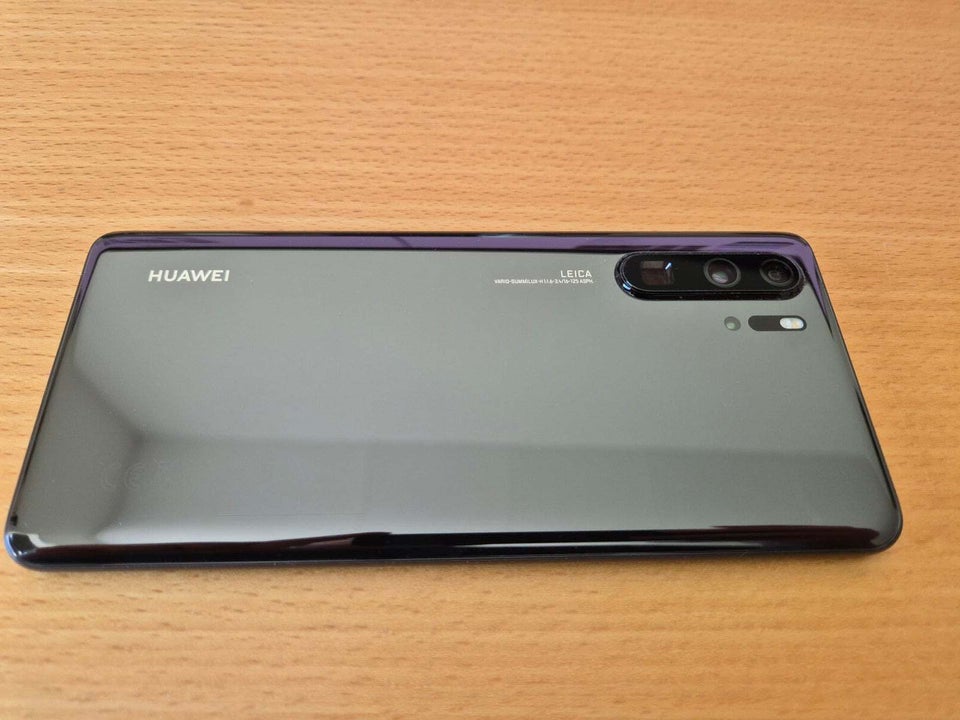 HUAWEI P30 Pro 6 GB  Perfekt