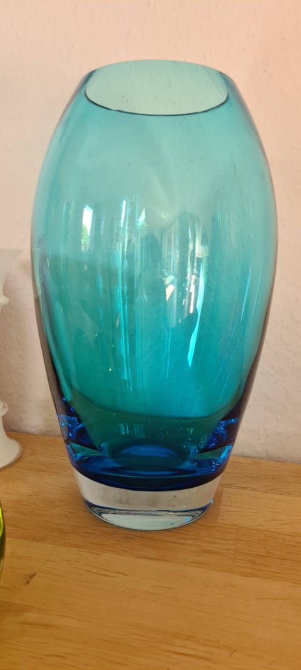 Glas, Farverige glasvaser,