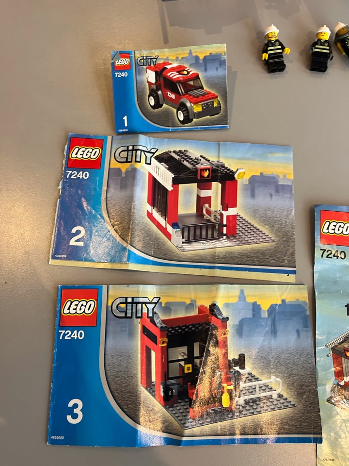 Lego 7240 on sale